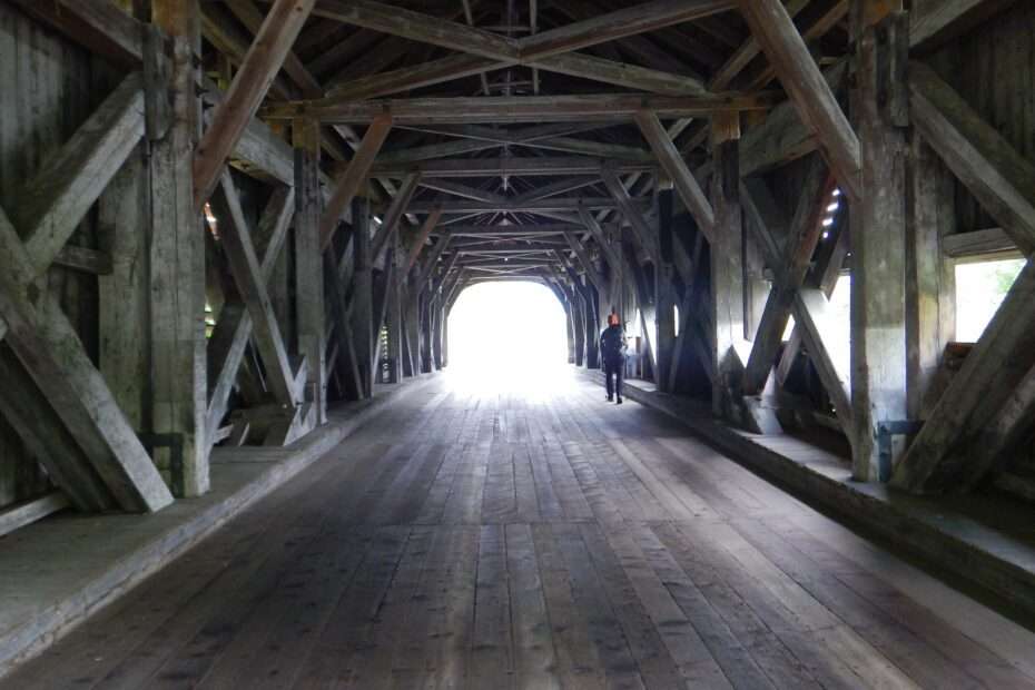Holzbrücke - Struktur